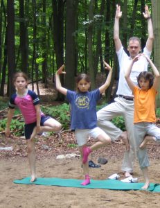 Nicolai Romanowski Kinderyoga Unterricht
